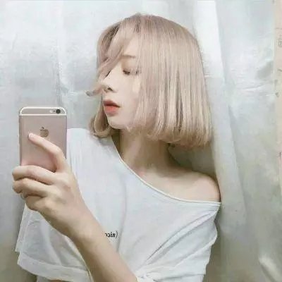 莱斯莉·琼斯：时间机器